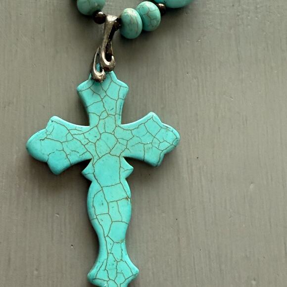925 Sterling Silver Howlite Beaded Cross Pendant Necklace - Picture 5 of 12